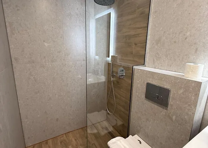 公寓 C2 Tsimiski *